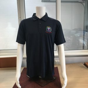 navy t-shirt